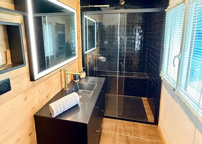 Evasion Tropicale En Dordogne Le Fleix